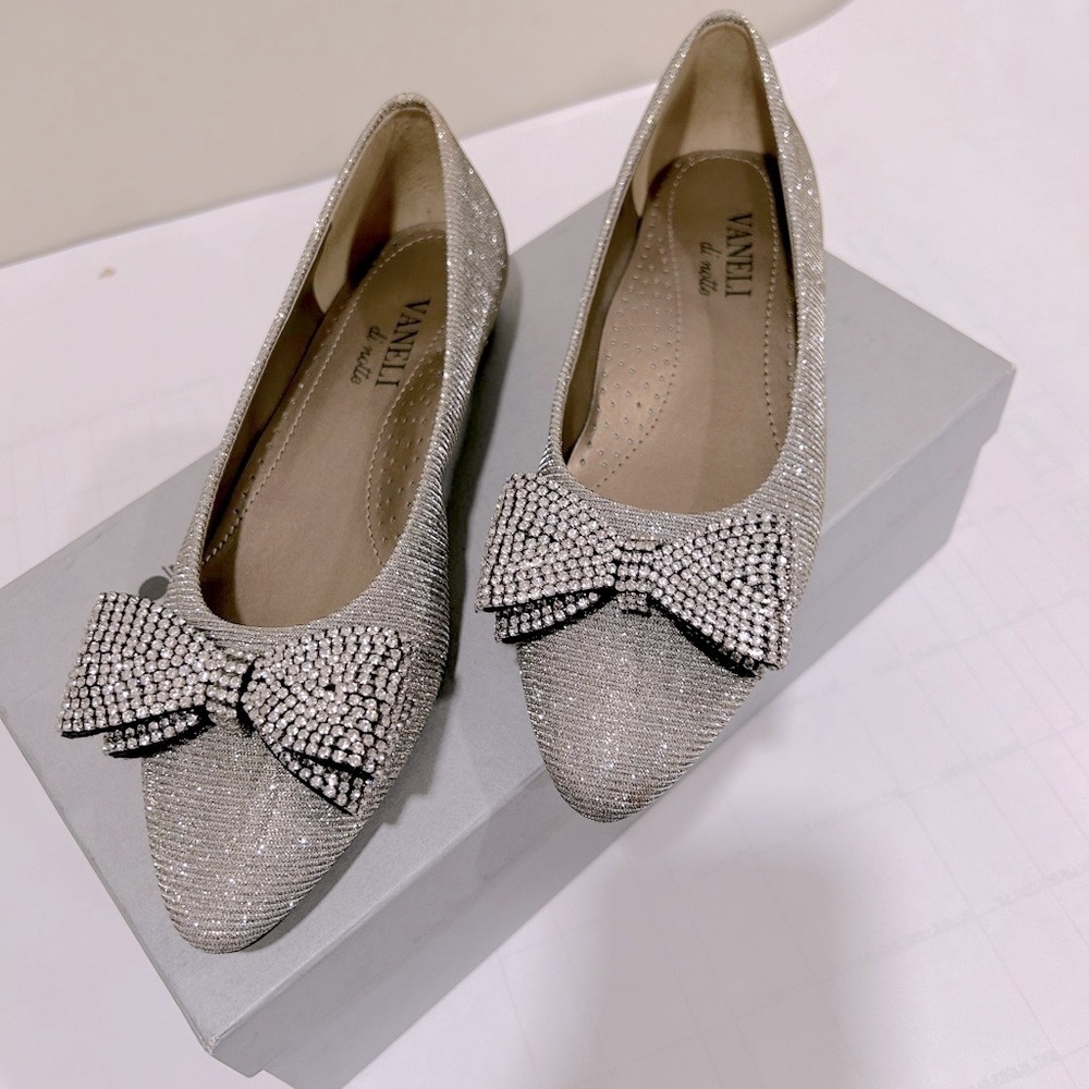 Vanelli Gabie flats